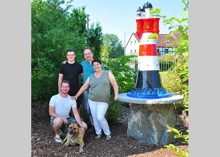 „zum Leuchtturm“ *